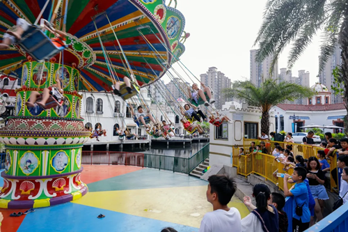 2021年，客天下·人生就是搏官网欢乐小镇，等你！